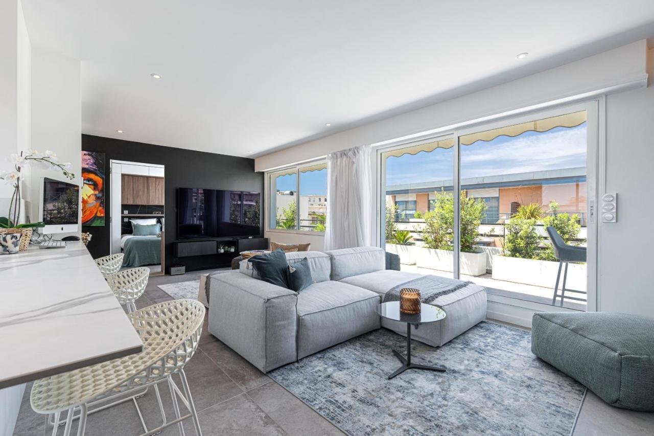 Apartment Luxurious Penthouse Rooftop Martinez Croisette
