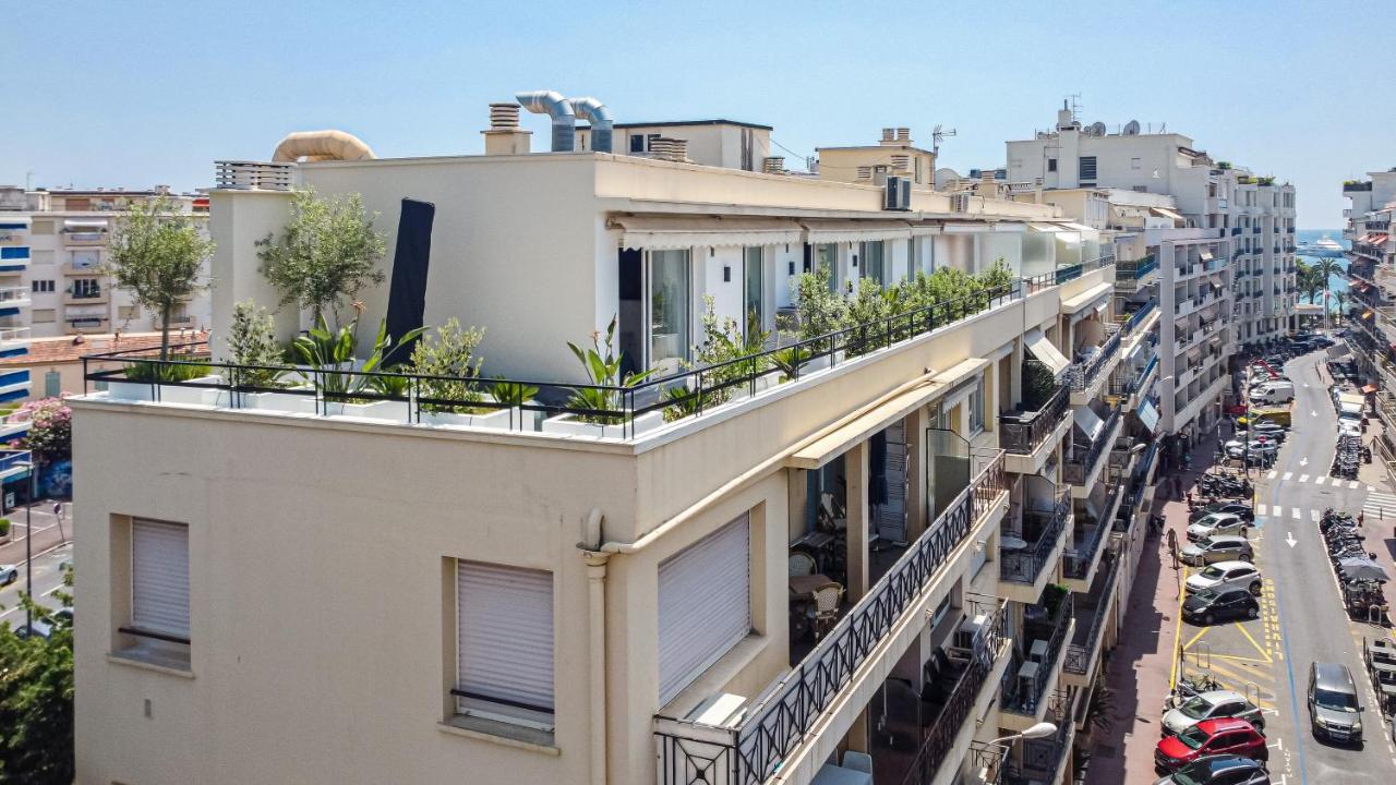 Luxurious Penthouse Rooftop Martinez Croisette Cannes