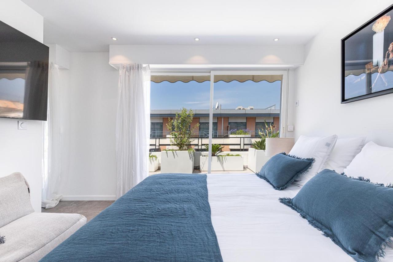 Luxurious Penthouse Rooftop Martinez Croisette Apartment *