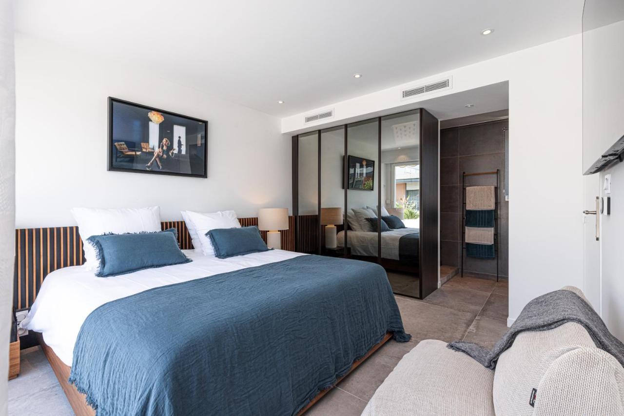 Luxurious Penthouse Rooftop Martinez Croisette Apartment